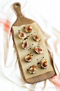 Grilled Figs with Vanilla Balsamic Glaze